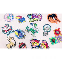 Wholesale Hot Sell Crocodile Animals Custom Embroidery Patch Material